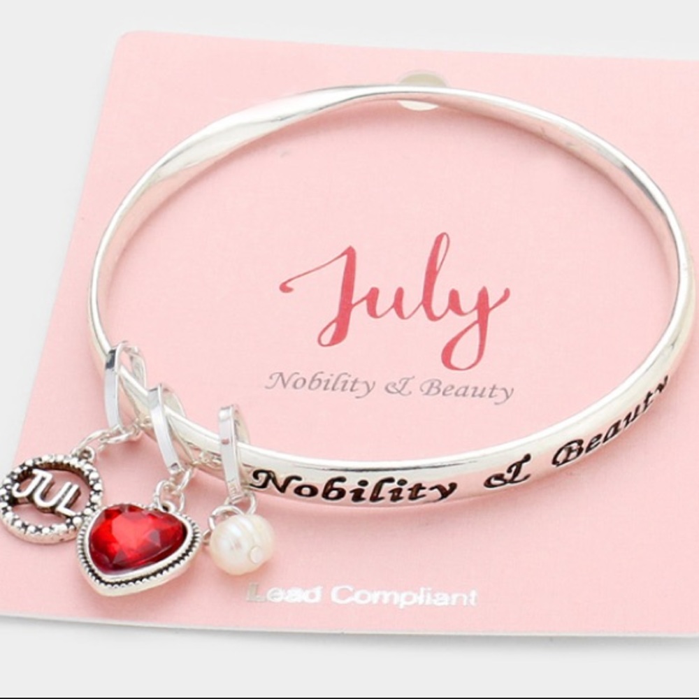 🆕 “Nobility & Beauty” July Heart Bracelet